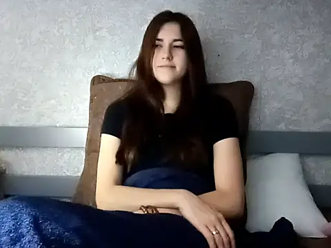 AliceNova online show from 10-28-25, 05:11