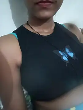 Snapshot of Sexy_baby_pooja chatting on 10-13-25, 03:34 Sexy baby pooja online show from 10-13-25, 03:34