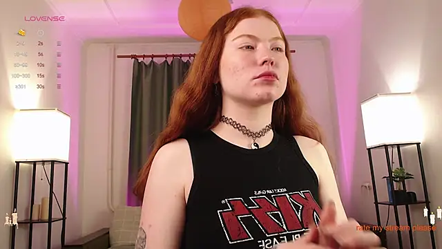 Snapshot of GingerCute chatting on 11-02-25, 03:58 GingerCute online show from 11-02-25, 03:58