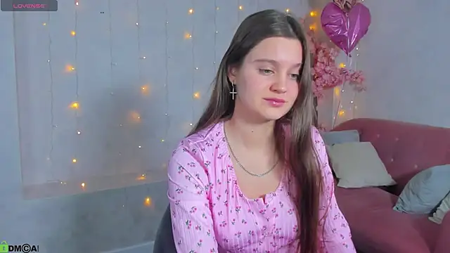 Renesmy Black online show from 02-22-26, 11:25