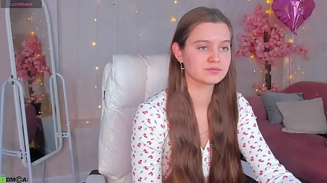 Renesmy Black online show from 02-25-26, 10:52