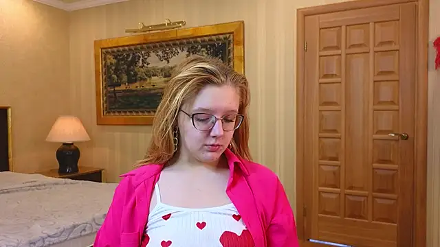 AlinaAldrete online show from 11-15-25, 08:00