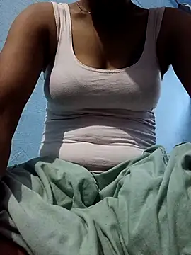 DesiRiya13 online show from 11-12-25, 10:04