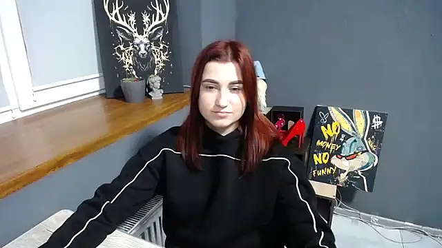 Snapshot of Flower_mary chatting on 11-24-25, 08:25 Flower mary online show from 11-24-25, 08:25