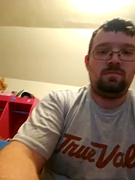 Snapshot of dakotafail92 chatting on 10-13-25, 01:38 dakotafail92 online show from 10-13-25, 01:38