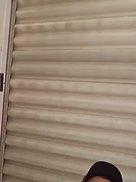 Snapshot of dakotafail92 chatting on 11-08-25, 06:18 dakotafail92 online show from 11-08-25, 06:18