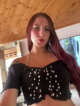 Im scarlett18 online show from 11-22-25, 04:39