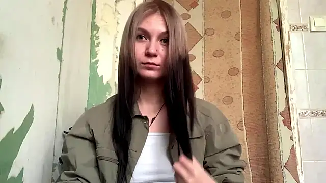 ArianeBhayani online show from 10-18-25, 09:43