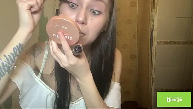 ArianeBhayani online show from 11-13-25, 09:14