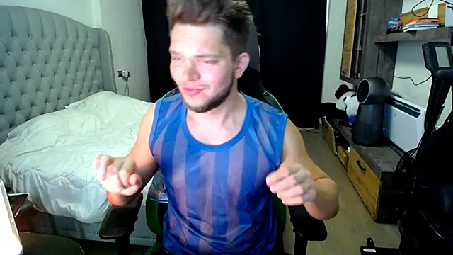 Snapshot of sugar_baby_twunk chatting on 10-20-25, 06:47 sugar baby twunk online show from 10-20-25, 06:47