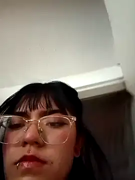 Snapshot of angie_rousse_ chatting on 11-07-25, 01:22 angie rousse online show from 11-07-25, 01:22