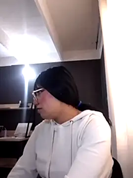 Snapshot of angie_rousse_ chatting on 11-11-25, 01:11 angie rousse online show from 11-11-25, 01:11