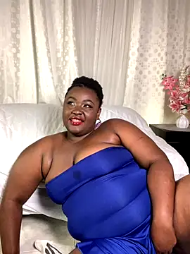 Snapshot of Candy_Brown69 chatting on 10-16-25, 12:06 Candy Brown69 online show from 10-16-25, 12:06