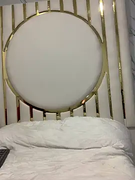 Snapshot of Candy_Brown69 chatting on 10-28-25, 12:09 Candy Brown69 online show from 10-28-25, 12:09