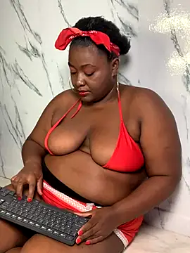 Snapshot of Candy_Brown69 chatting on 11-10-25, 12:04 Candy Brown69 online show from 11-10-25, 12:04