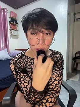 Keyka15 online show from 02-13-26, 10:11