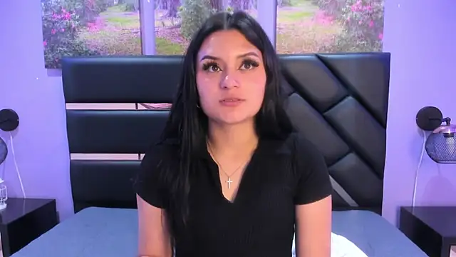 Snapshot of GAbrielaBotero chatting on 11-24-25, 07:46 GAbrielaBotero online show from 11-24-25, 07:46