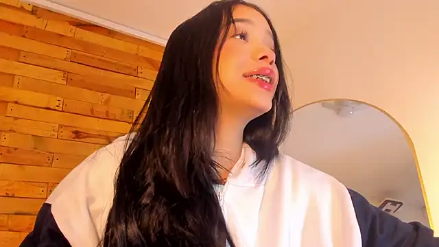 Snapshot of miss_brenda_ chatting on 11-30-25, 10:52 miss brenda online show from 11-30-25, 10:52