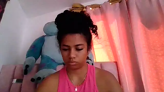 Snapshot of abby_moss_2 chatting on 11-10-25, 02:38 abby moss 2 online show from 11-10-25, 02:38