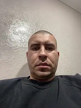 AronMode online show from 12-04-25, 02:26