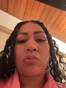 Ayleenpamelasexysquirt online show from 10-15-25, 07:25