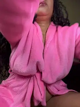 Ayleenpamelasexysquirt online show from 10-19-25, 07:36