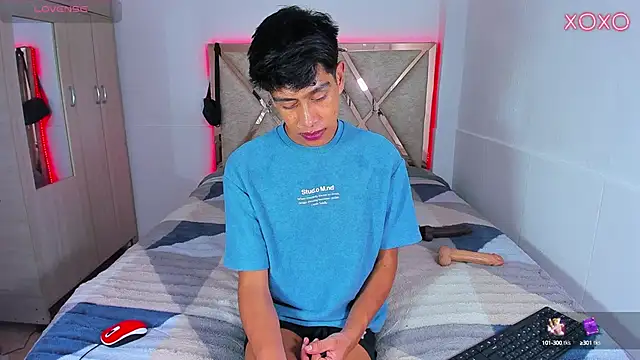 Snapshot of Jacovo2002 chatting on 10-13-25, 08:36 Jacovo2002 online show from 10-13-25, 08:36