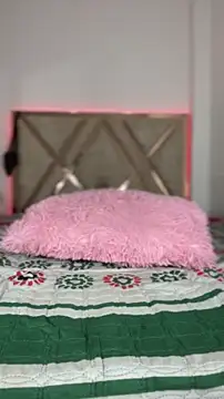 Snapshot of Jacovo2002 chatting on 10-24-25, 05:20 Jacovo2002 online show from 10-24-25, 05:20