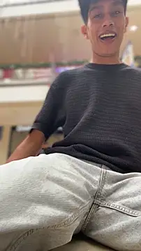 Snapshot of Jacovo2002 chatting on 11-14-25, 04:38 Jacovo2002 online show from 11-14-25, 04:38