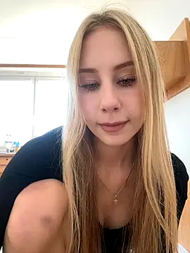 Snapshot of JudithCarly chatting on 11-19-25, 12:16 JudithCarly online show from 11-19-25, 12:16