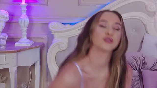 MileyMalory online show from 10-20-25, 01:33