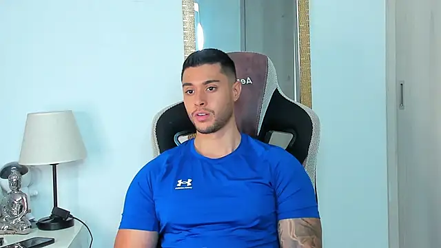 Snapshot of Ken_mailik1 chatting on 11-28-25, 08:11 Ken mailik1 online show from 11-28-25, 08:11