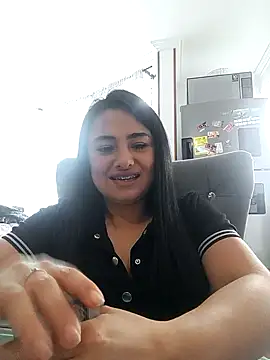 solerpamela online show from 10-12-25, 09:25
