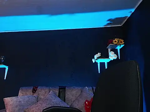 Snapshot of Liastark chatting on 11-15-25, 03:19 Liastark online show from 11-15-25, 03:19