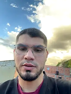 mirallesandbig online show from 10-24-25, 10:06