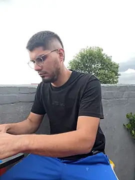 mirallesandbig online show from 11-16-25, 08:58