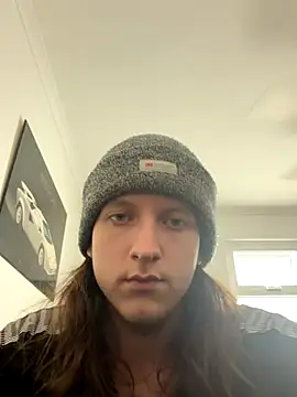mrstickbug online show from 10-11-25, 04:22