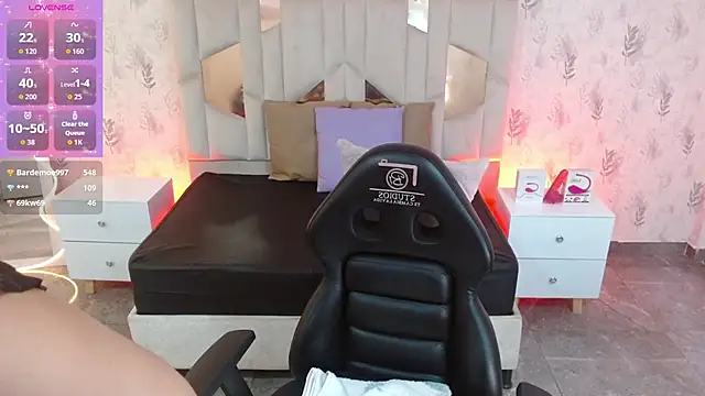 MARIANA TAY1 online show from 11-04-25, 03:05