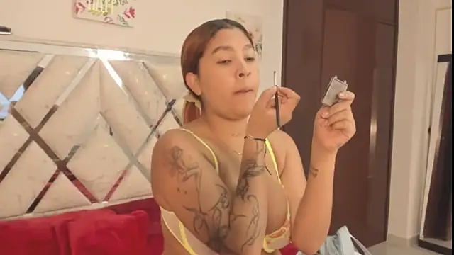 VenusBelle online show from 10-18-25, 11:55