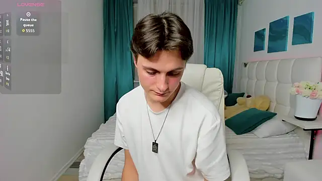 GGimperator  online show from 10-24-25, 06:37