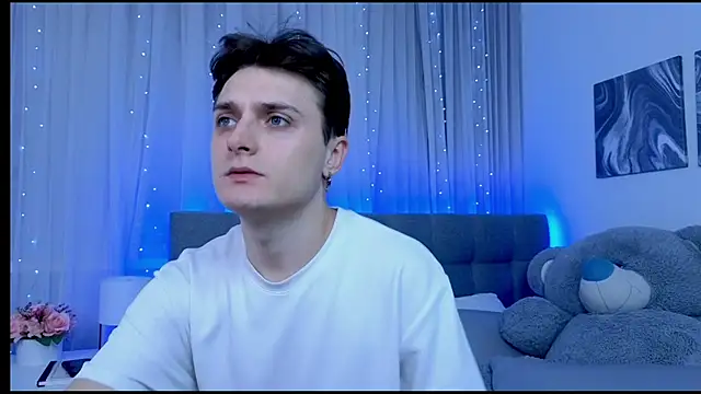 GGimperator  online show from 11-28-25, 05:48