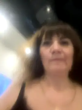 Snapshot of Butterfly8385 chatting on 11-15-25, 07:32 Butterfly8385 online show from 11-15-25, 07:32