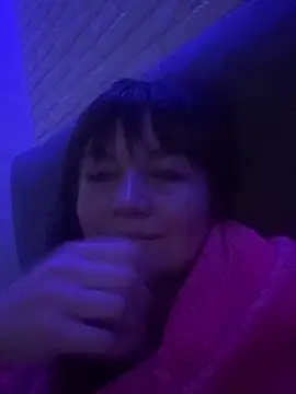 Snapshot of Butterfly8385 chatting on 11-21-25, 09:13 Butterfly8385 online show from 11-21-25, 09:13