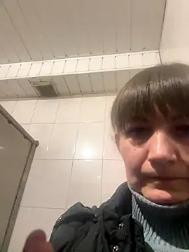 Snapshot of Butterfly8385 chatting on 12-03-25, 02:15 Butterfly8385 online show from 12-03-25, 02:15