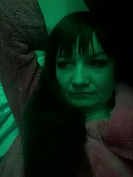 Snapshot of Butterfly8385 chatting on 01-13-26, 10:26 Butterfly8385 online show from 01-13-26, 10:26