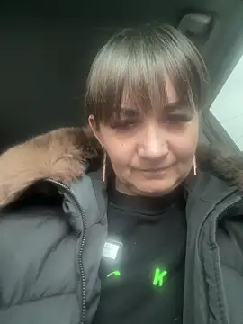 Snapshot of Butterfly8385 chatting on 02-19-26, 02:02 Butterfly8385 online show from 02-19-26, 02:02