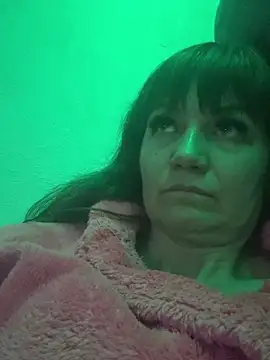 Snapshot of Butterfly8385 chatting on 02-28-26, 07:15 Butterfly8385 online show from 02-28-26, 07:15