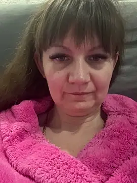 Snapshot of Butterfly8385 chatting on 03-07-26, 01:24 Butterfly8385 online show from 03-07-26, 01:24