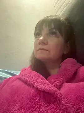 Snapshot of Butterfly8385 chatting on 03-07-26, 09:34 Butterfly8385 online show from 03-07-26, 09:34