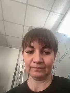 Snapshot of Butterfly8385 chatting on 03-16-26, 01:37 Butterfly8385 online show from 03-16-26, 01:37